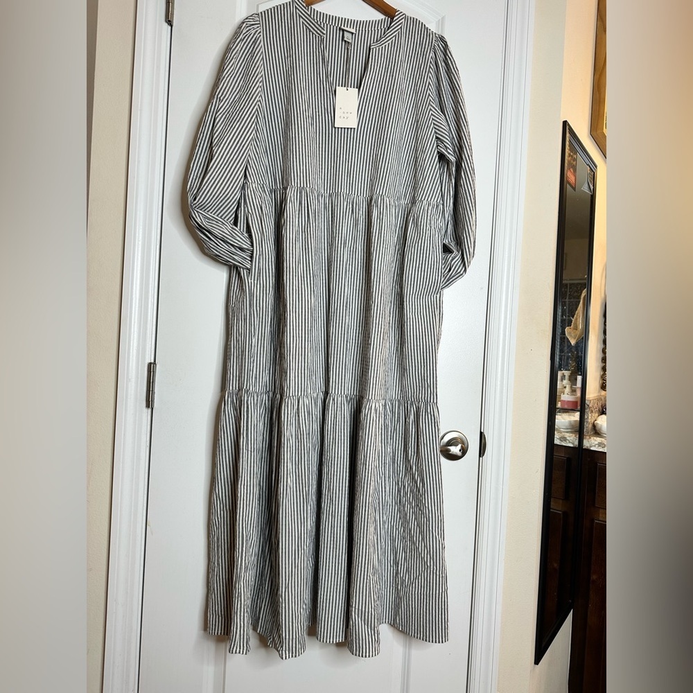 Coquette Milkmaid Tiered Long Sleeve Tiered Gray & White Stripes XL Pockets NWT - Picture 3 of 11